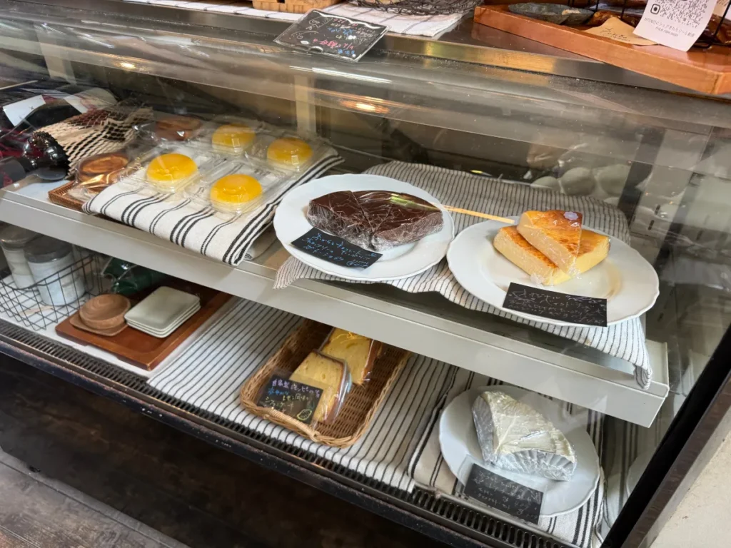 ローズコーポラスの店内